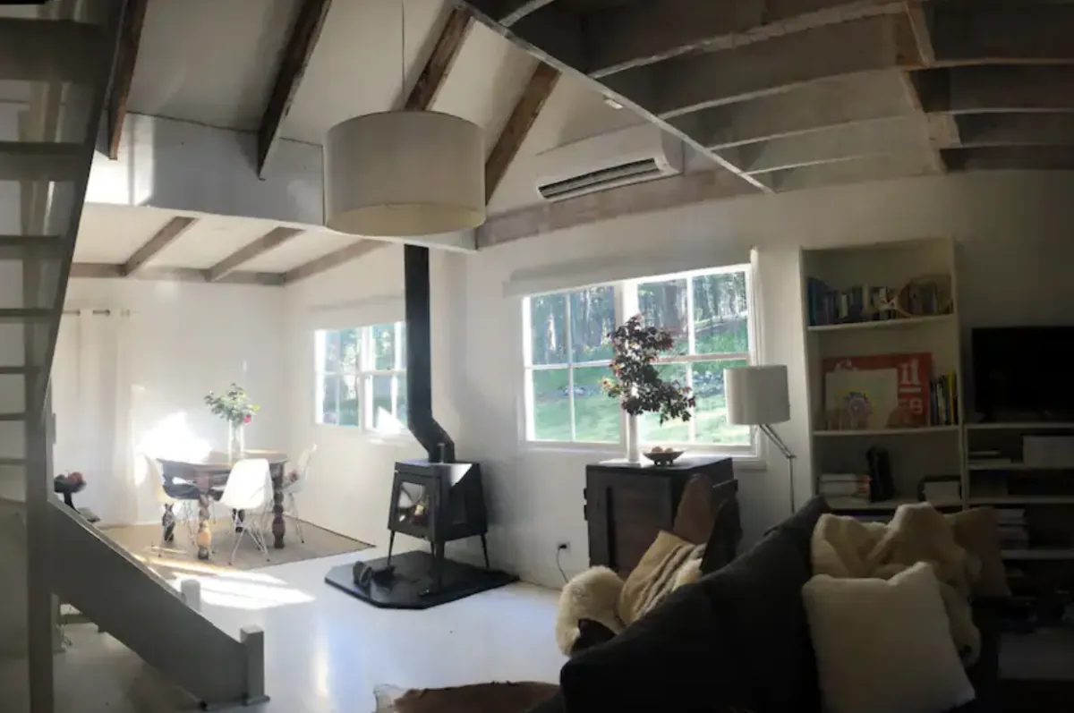 COTTAGE-LIVING-ROOM_SShot-2022-05-08-at-8.56.52-am-copy-1200x797-1
