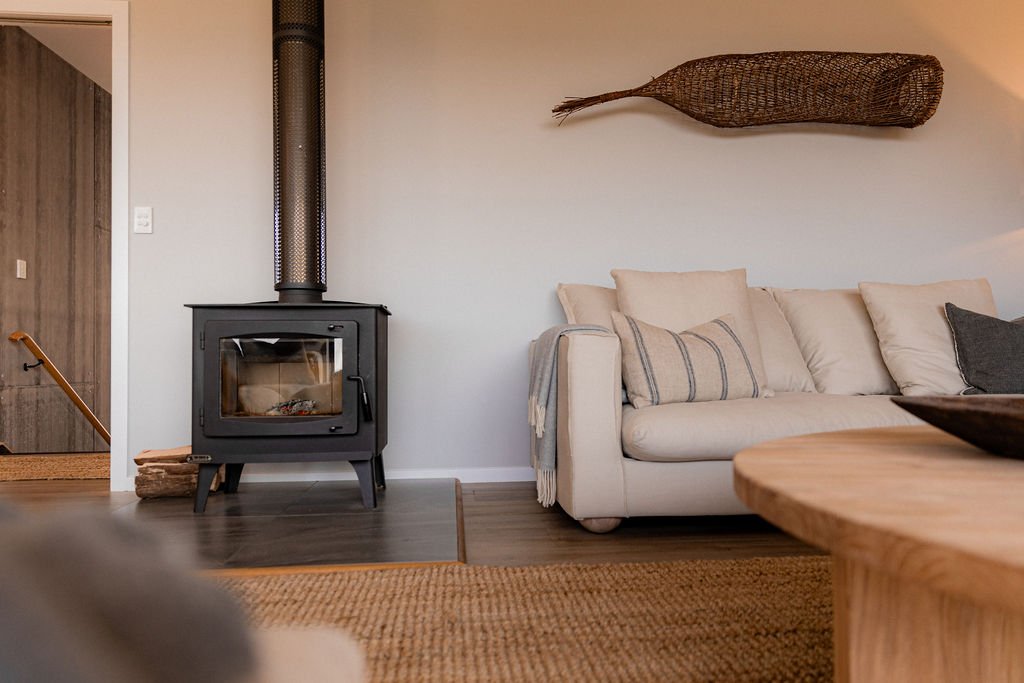 Cooinda In Bicheno - Absolute Beachfront, Views & Sauna Featured Image 3