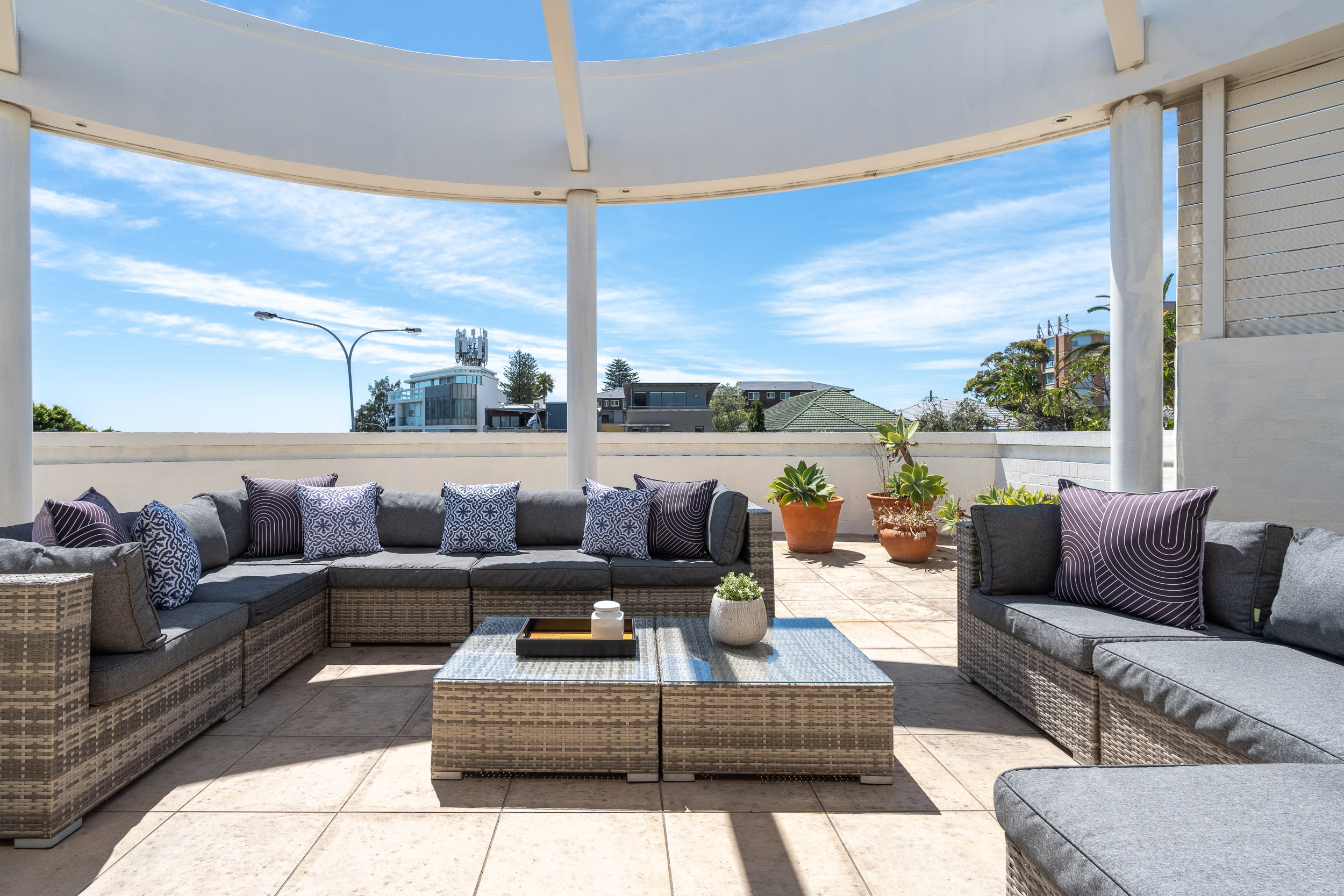 South Head - Premier Penthouse w/ Amazing Views Featured Image 2
