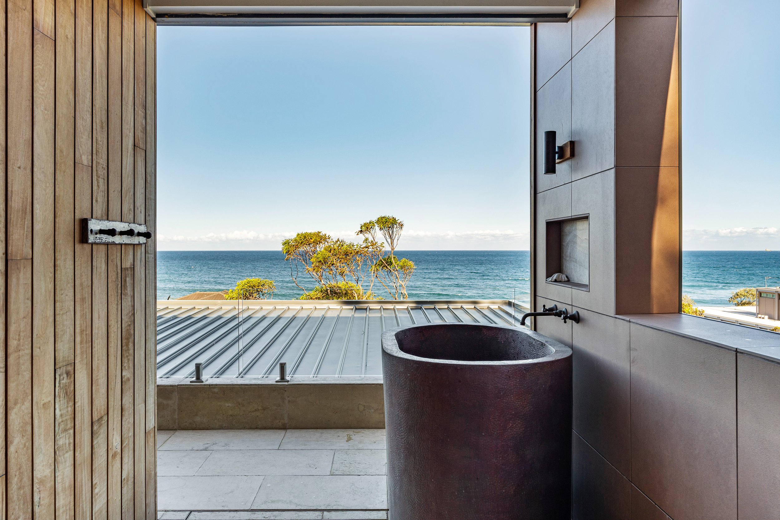 'Aqua Inala' - steps from Wombarra Beach's featured image