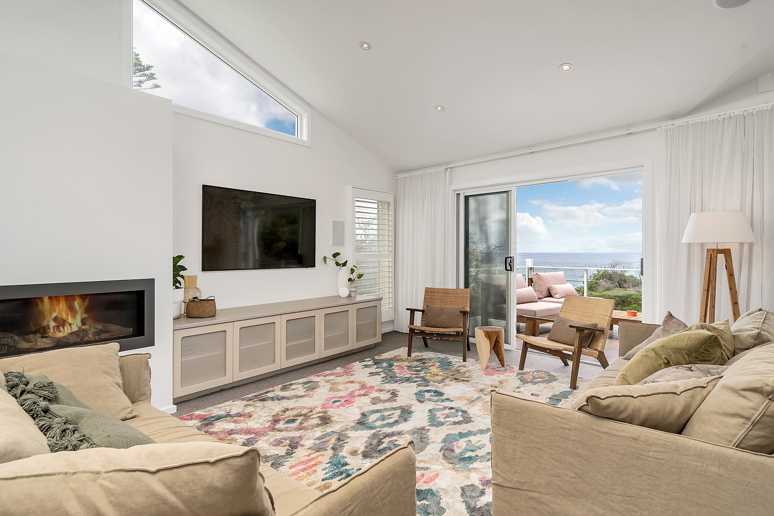Drift - Ocean & Panoramic Views at Coledale Featured Image 1