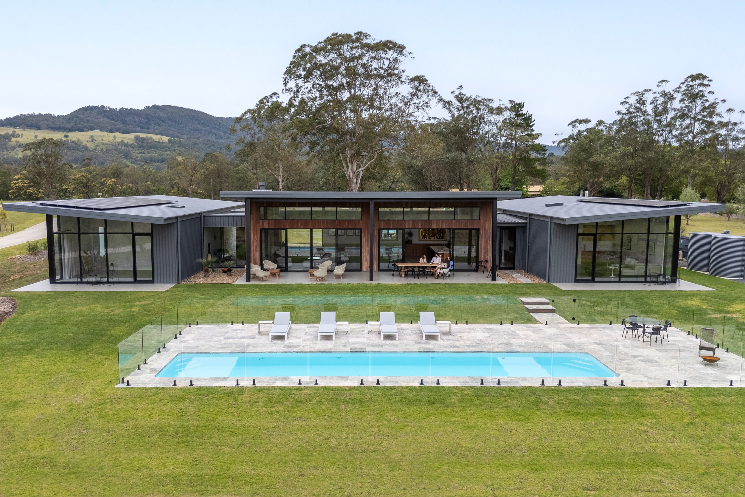 Chris' - Designer Masterpiece in Kangaroo Valley Featured Image 1
