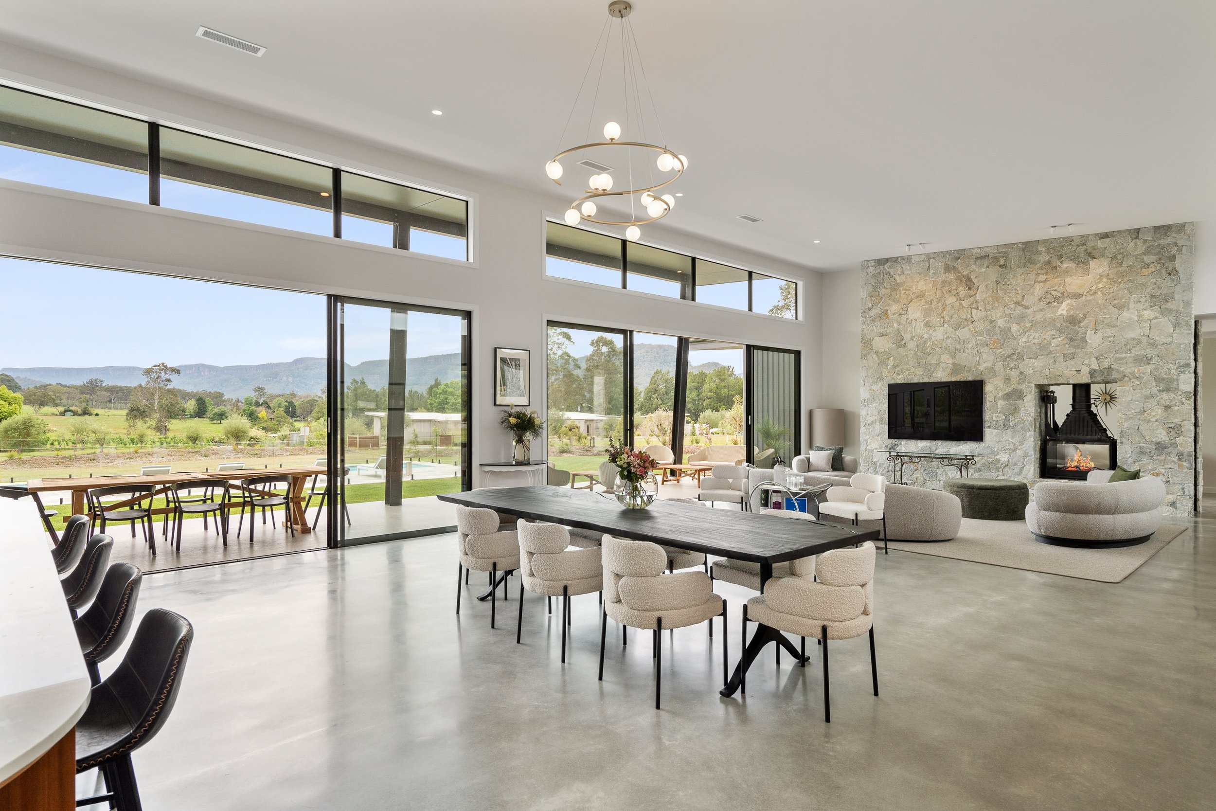 Chris' - Designer Masterpiece in Kangaroo Valley Featured Image 2