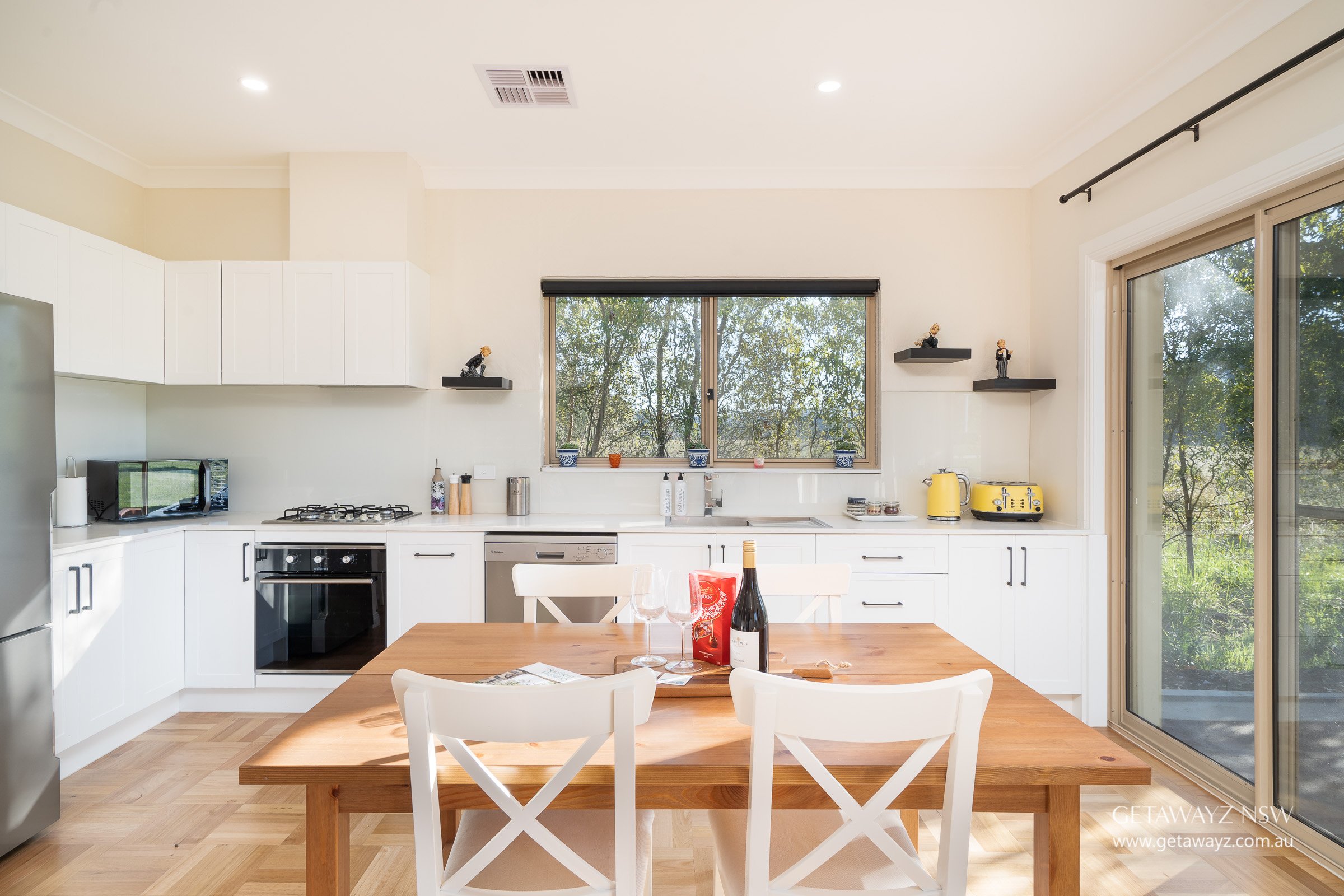 Alderwood Cottage - Cottage w/ Gorgeous Dam Views!'s featured image