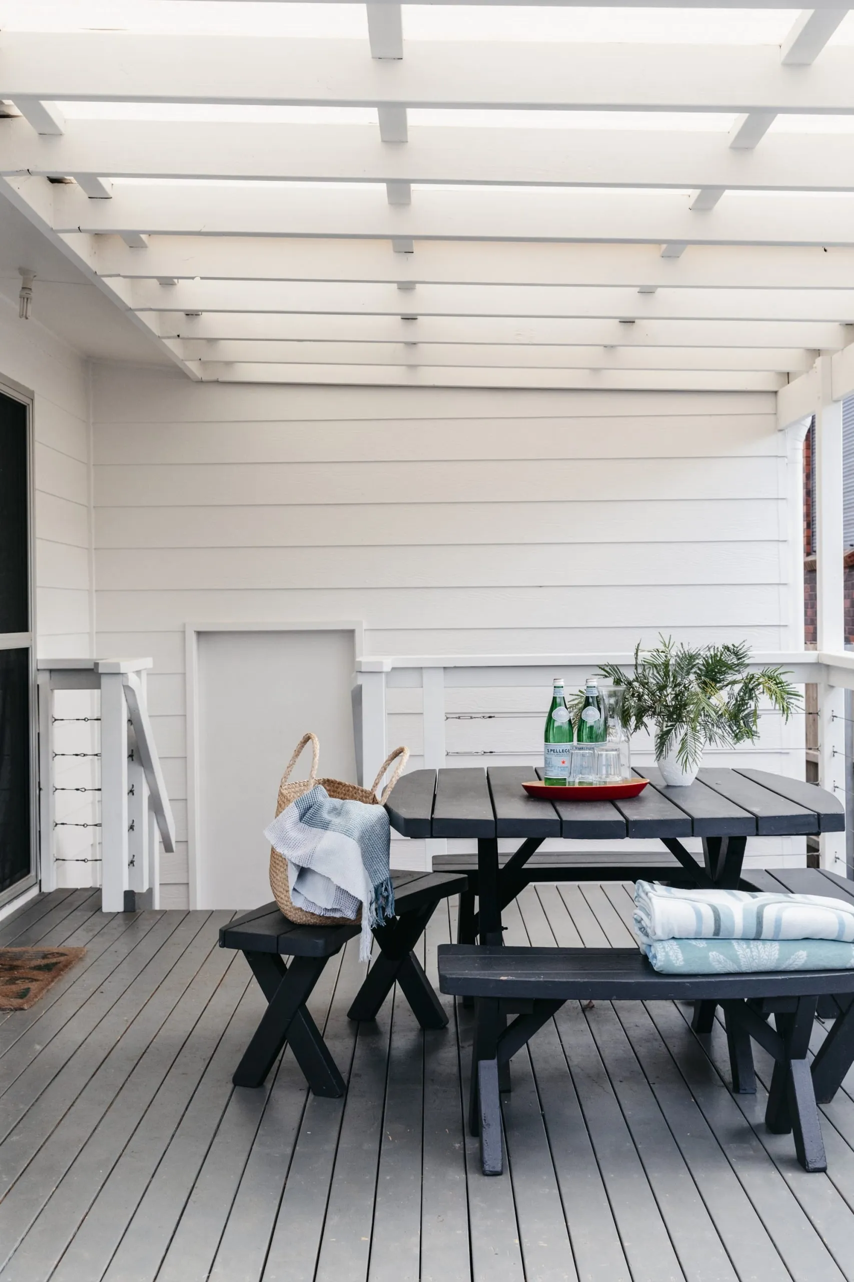 Kym-Beach-House_-49-scaled