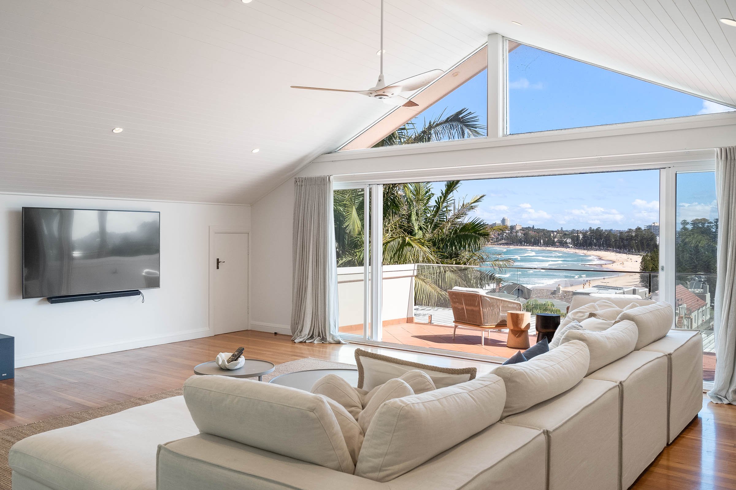 The Headland - Premier Queenscliff Beachview Abode's featured image