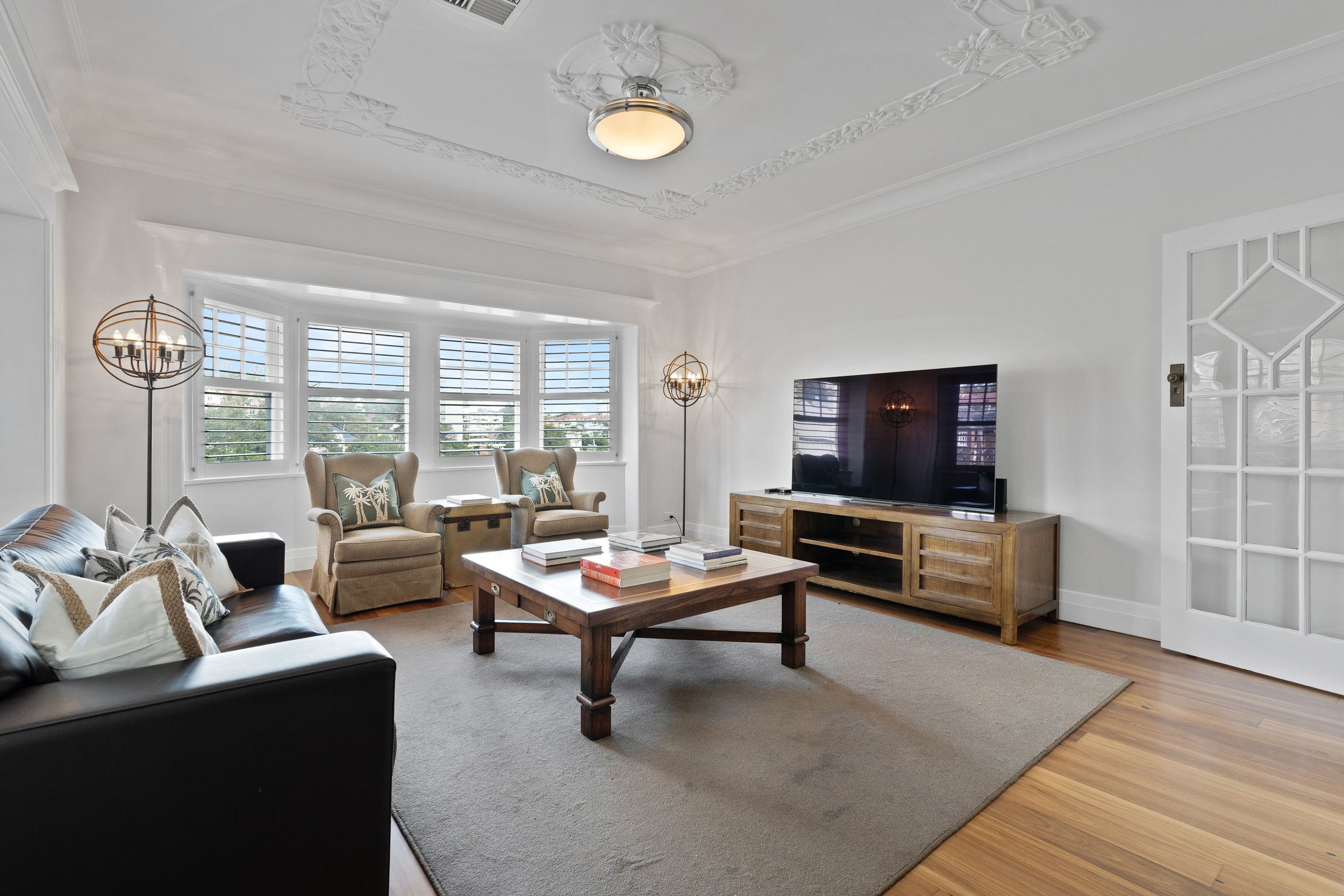 The Bay Retreat - Neutral Bay's featured image