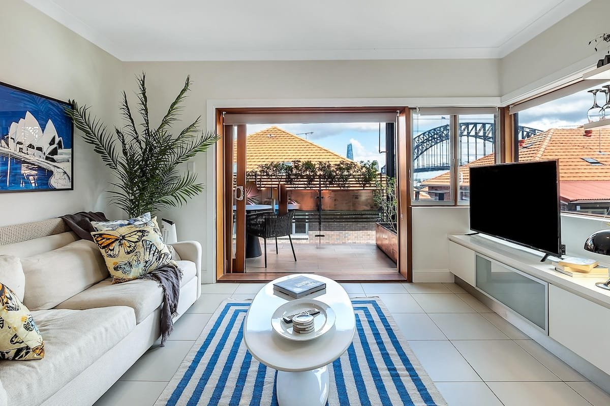Heatherbrae II - Stunning Harbour Bridge Views! Featured Image 1