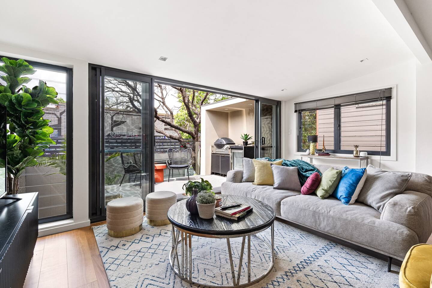 Artscape, Newtown Villa Featured Image 1