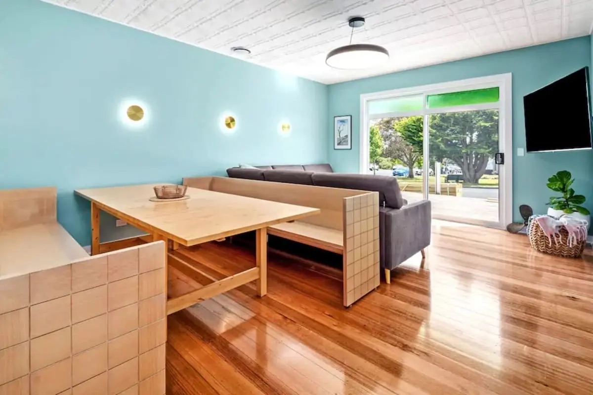 Bicheno Beach House's featured image