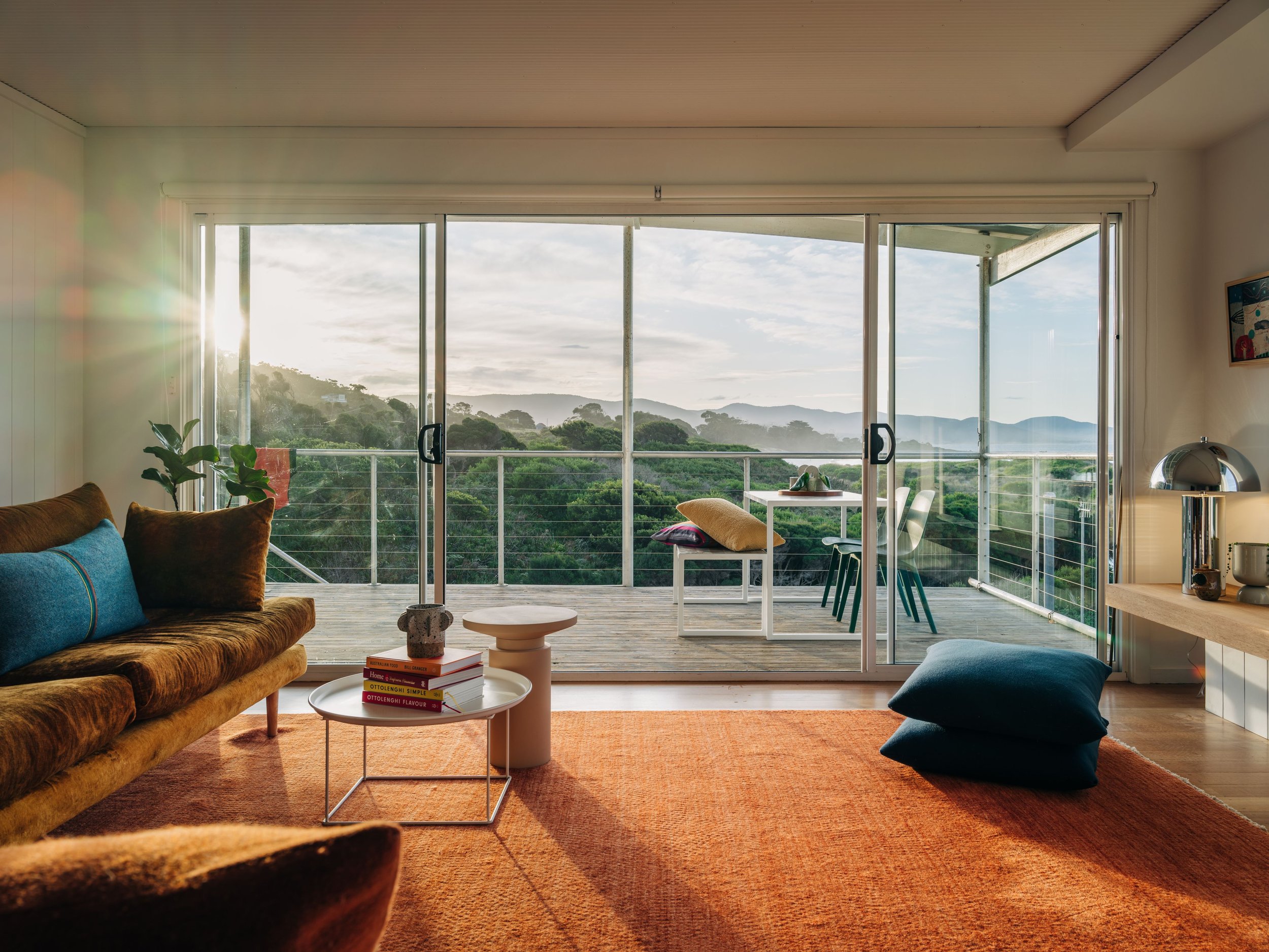 Frankie Beach House in Bicheno Featured Image 1