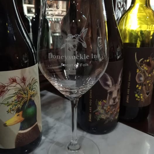 HSI Wineglass