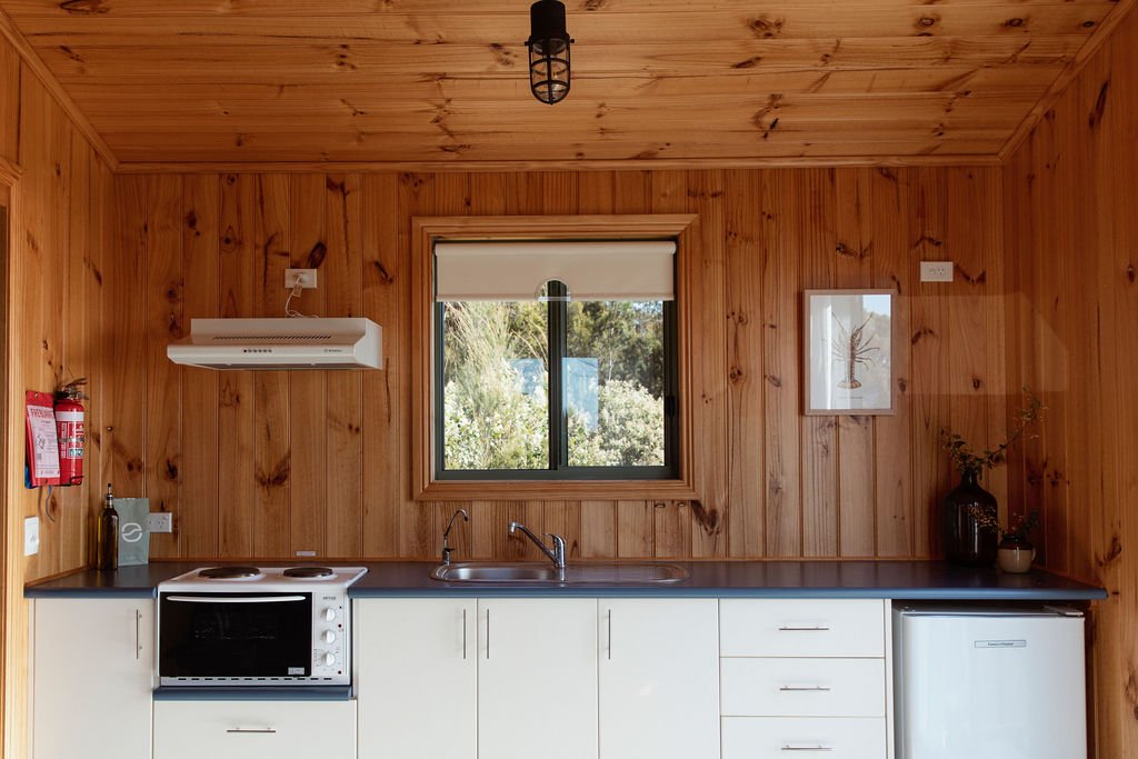 Panorama Cabin B - cosy shack w an unreal view Featured Image 2