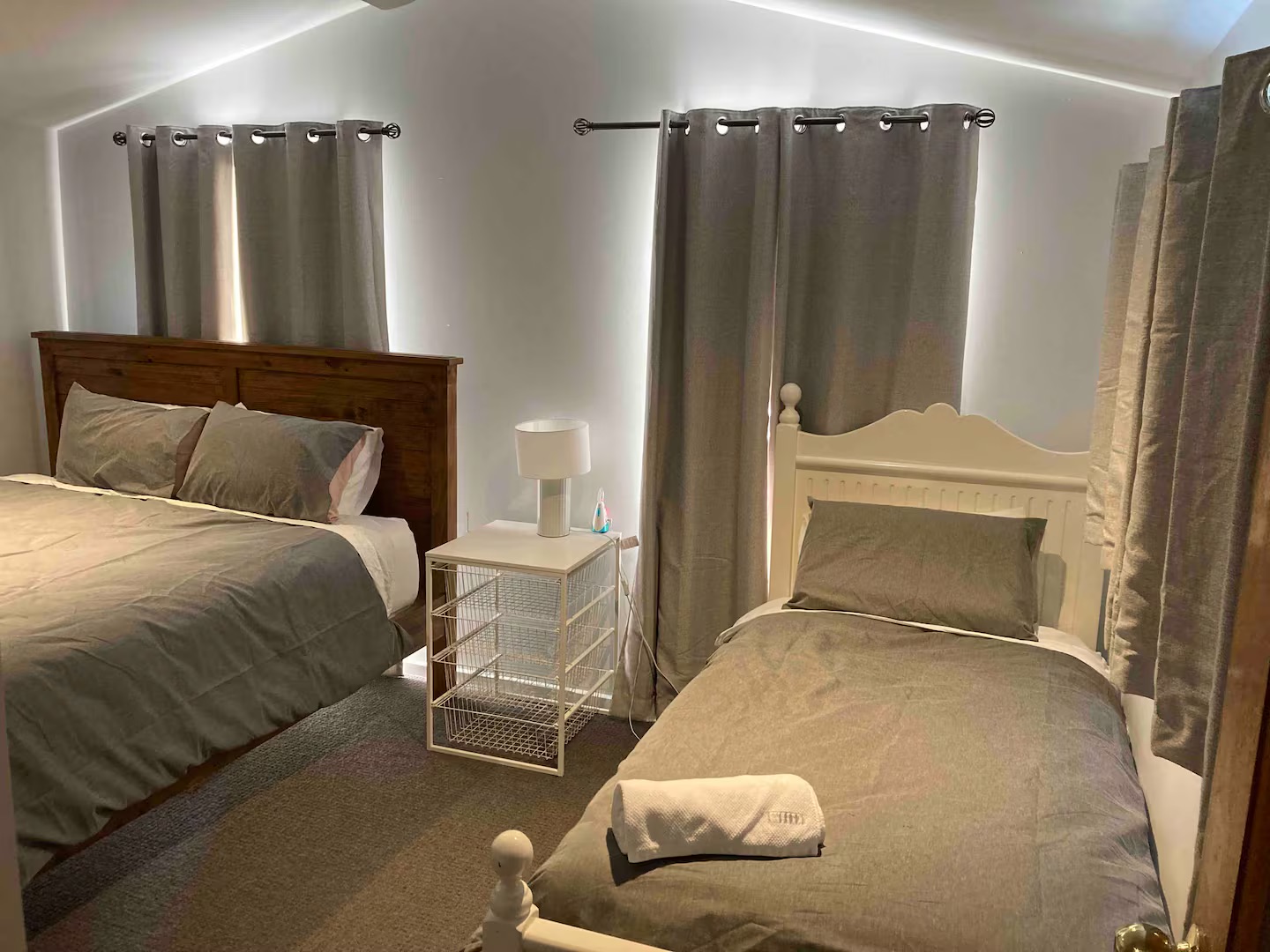 300ca4ea-ad8e-42cd-b258-478be0abcb15