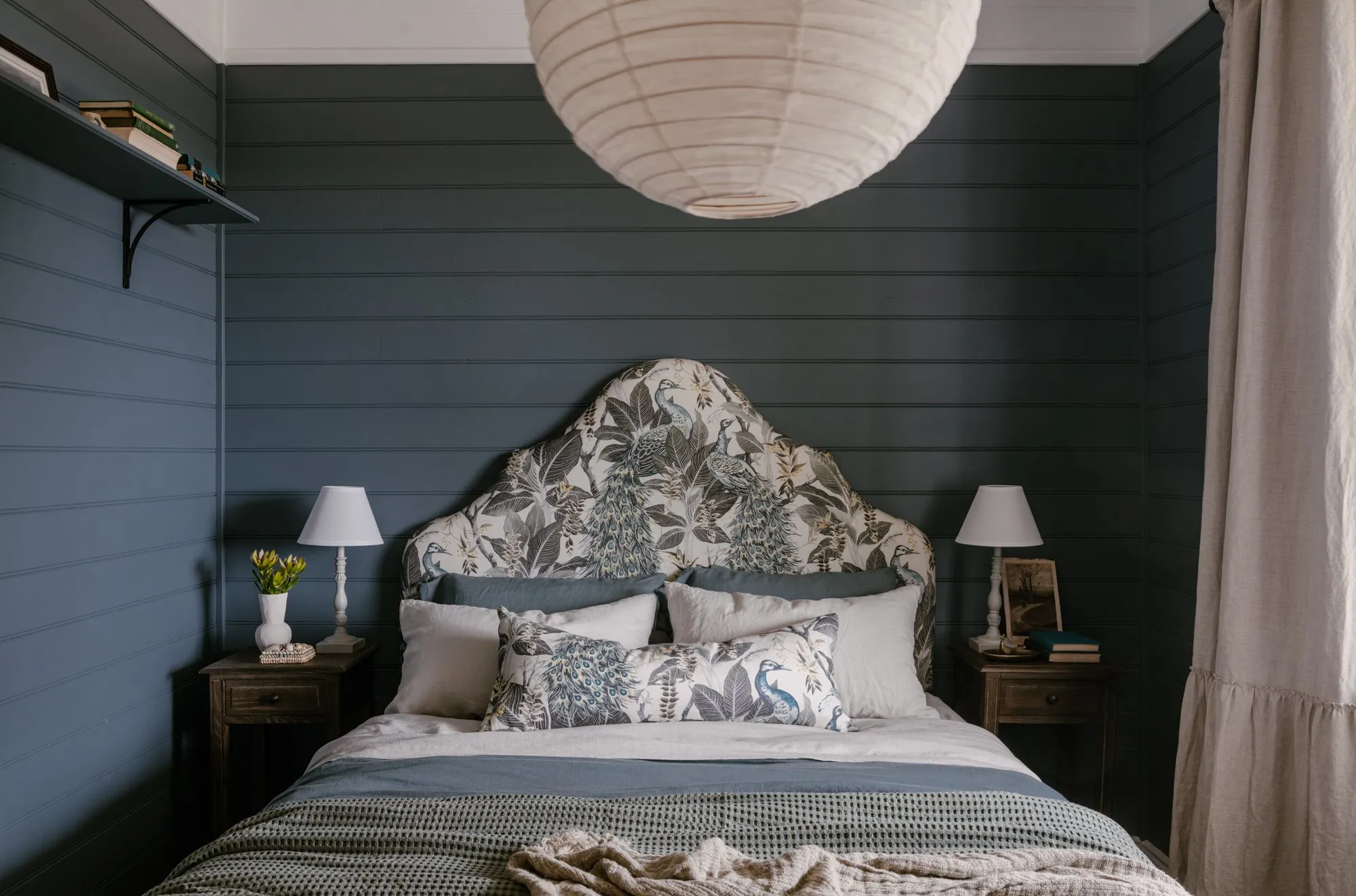 2022-Port-Cottage-Peacock-Queen-Roon-HP-Web