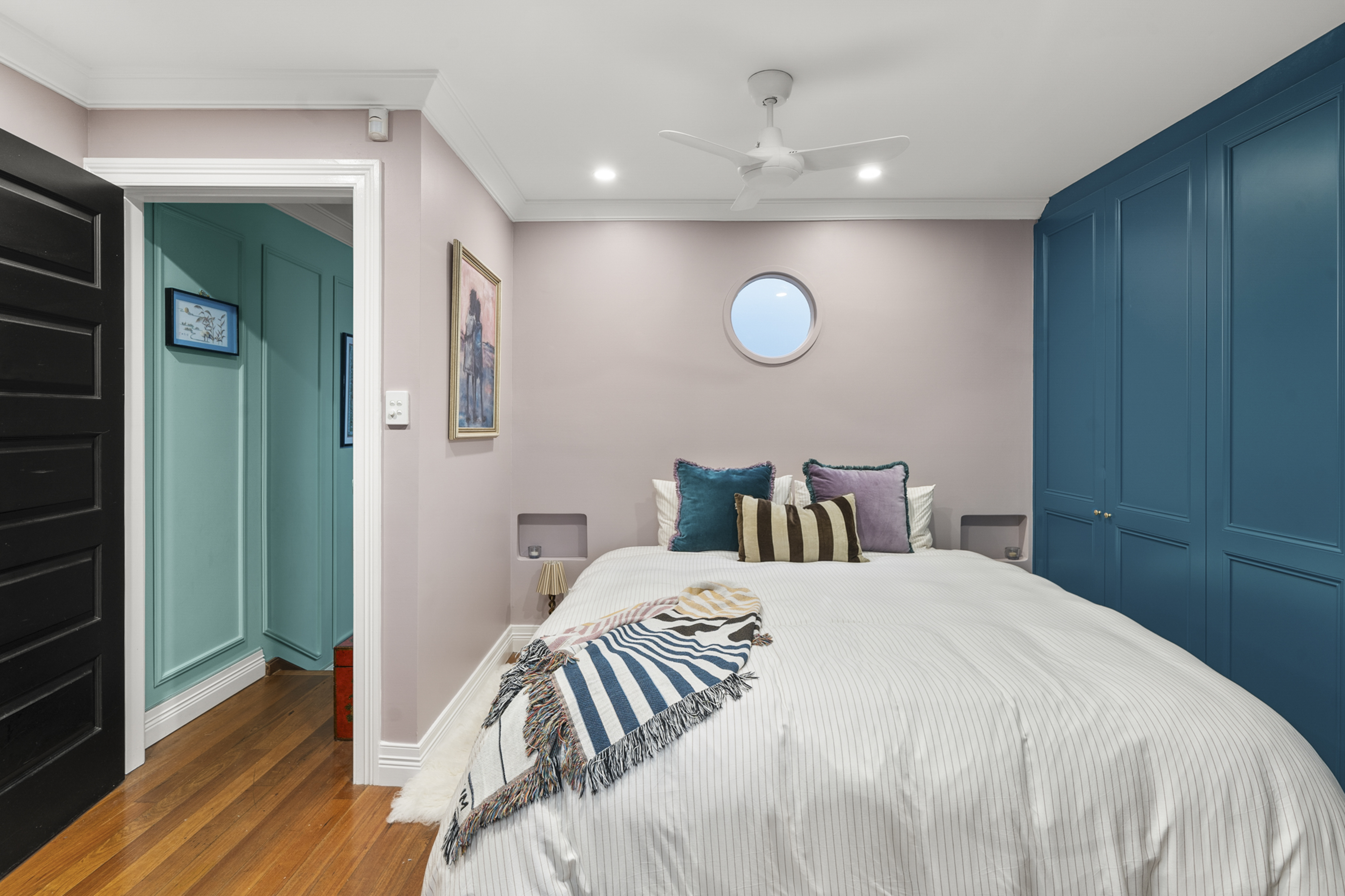 Edwardian Charmer - Close to CBD, RPA & Uni’s Featured Image 3