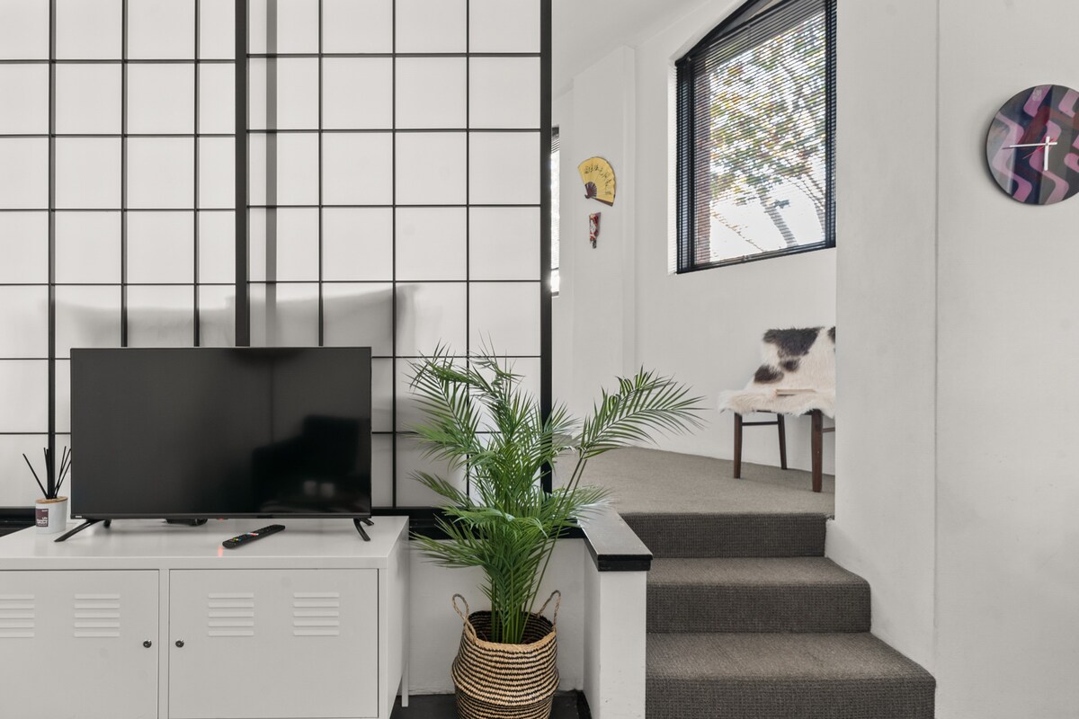 Kukan - Japanese Style Mezzanine Apt Featured Image 2