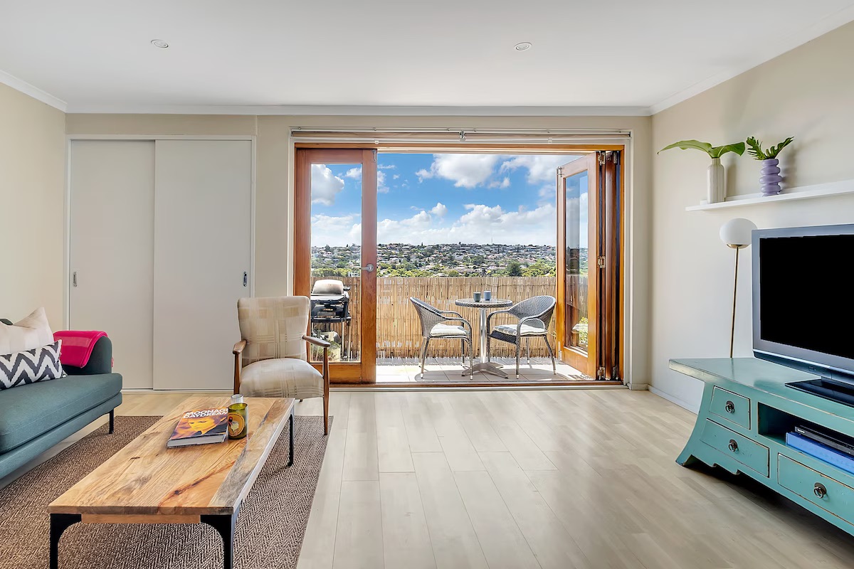 Goldie's Maroubra - Beach Stay W/ Water Views's featured image