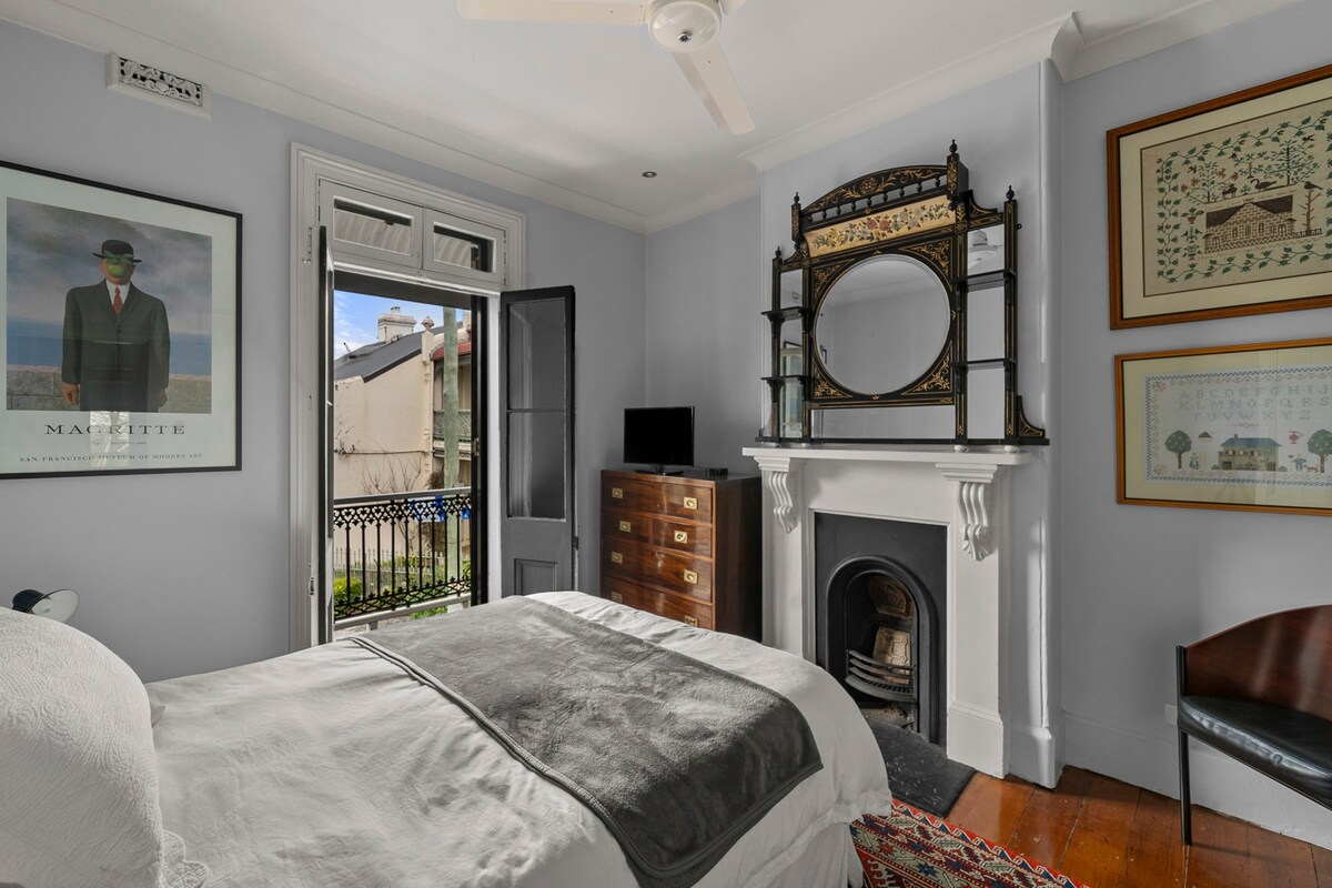 The Harvey - Architect’s Unique Luxury Home's featured image
