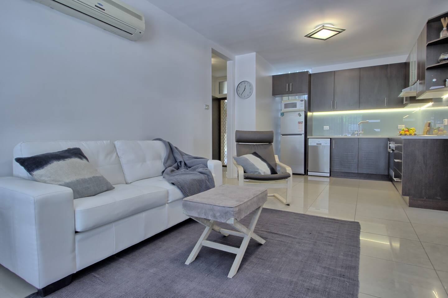Calvary Corner: Contemporary 2 Bdrm North Adelaide's featured image