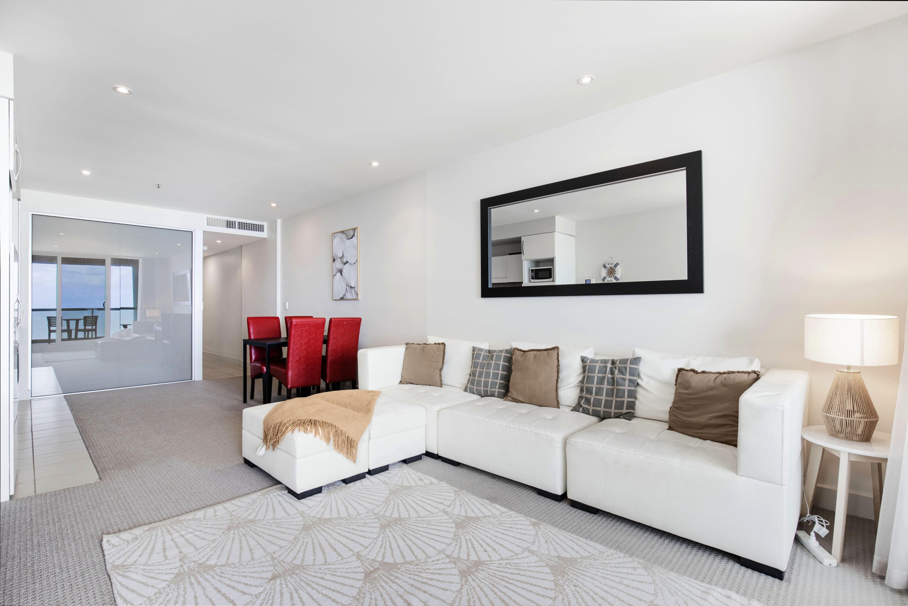 Deluxe Ocean View 1BR Private balcony OAKS PIER's featured image