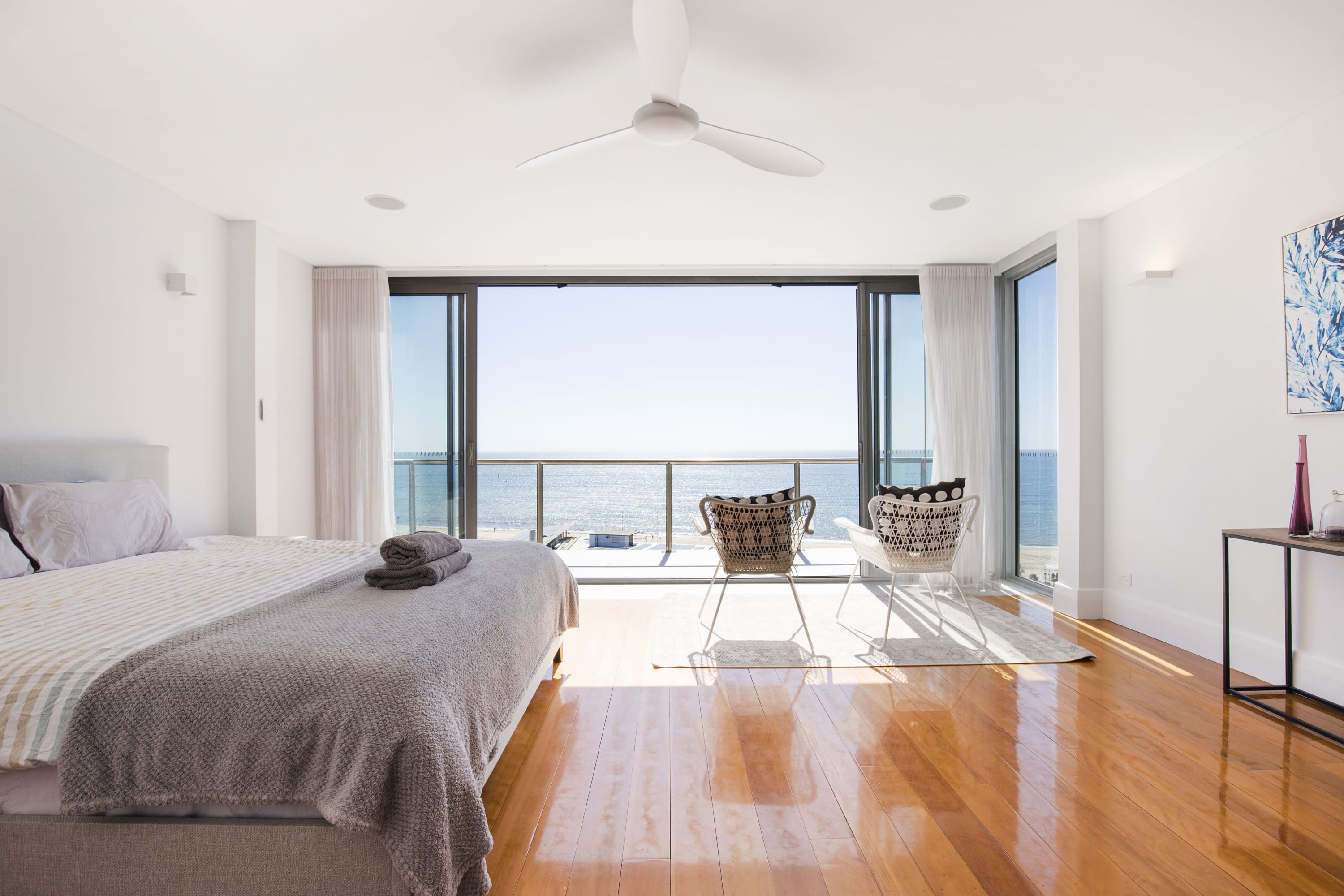 Spectacular Panoramic Oceanview House in Seacliff's featured image