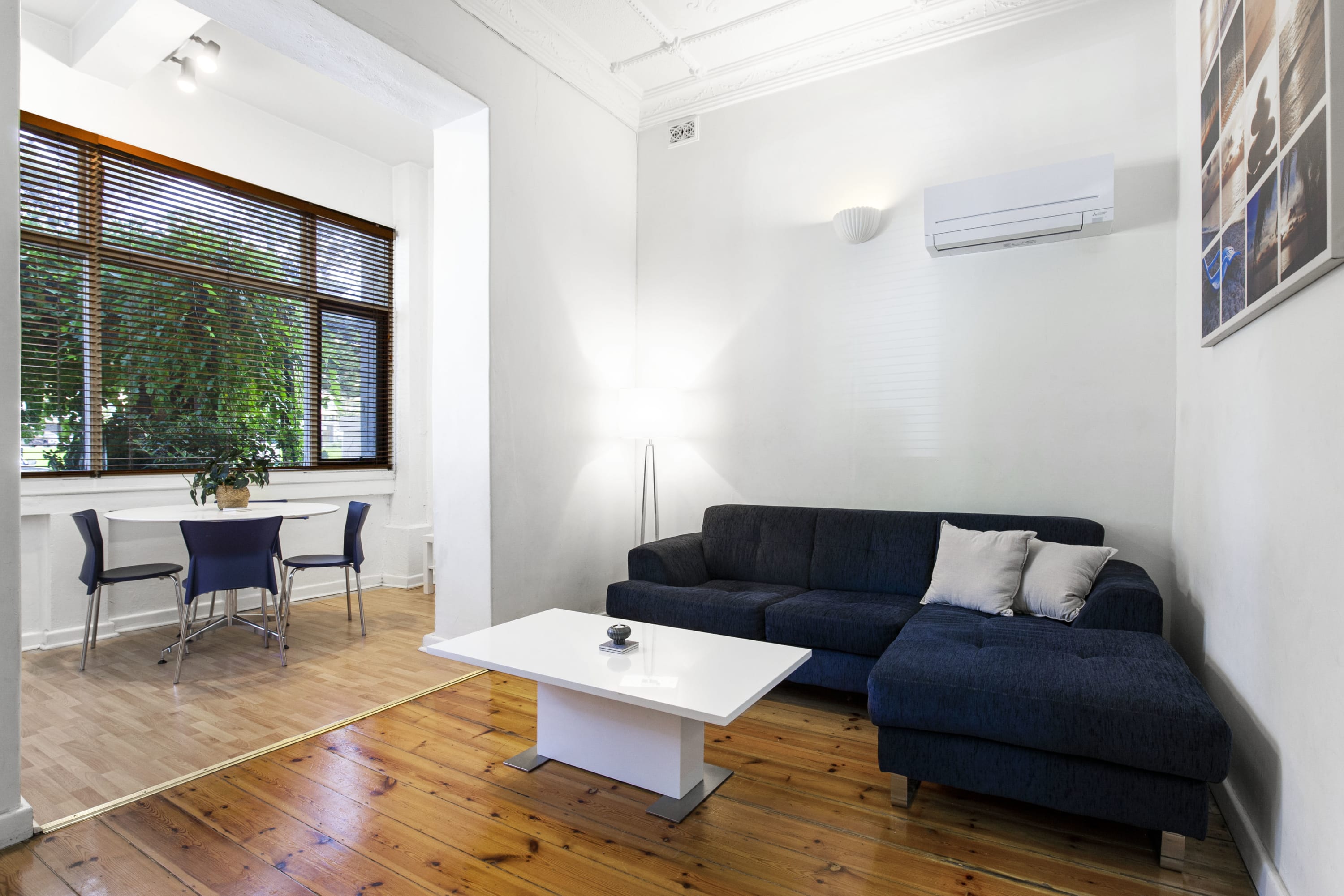 Cosy Central Glenelg | Park Views Featured Image 2
