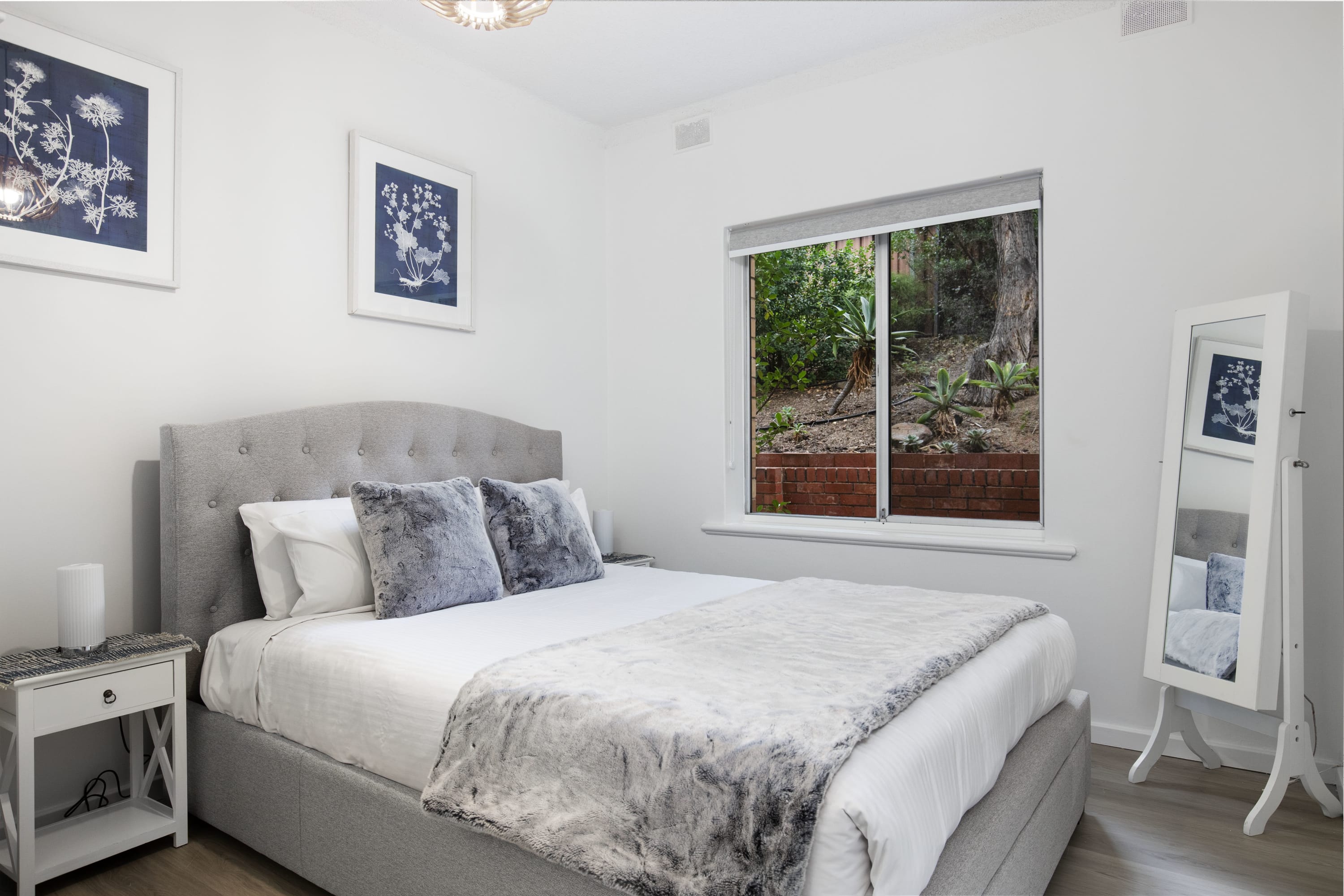 Sammy's Seaside Hideaway in Henley Beach's featured image