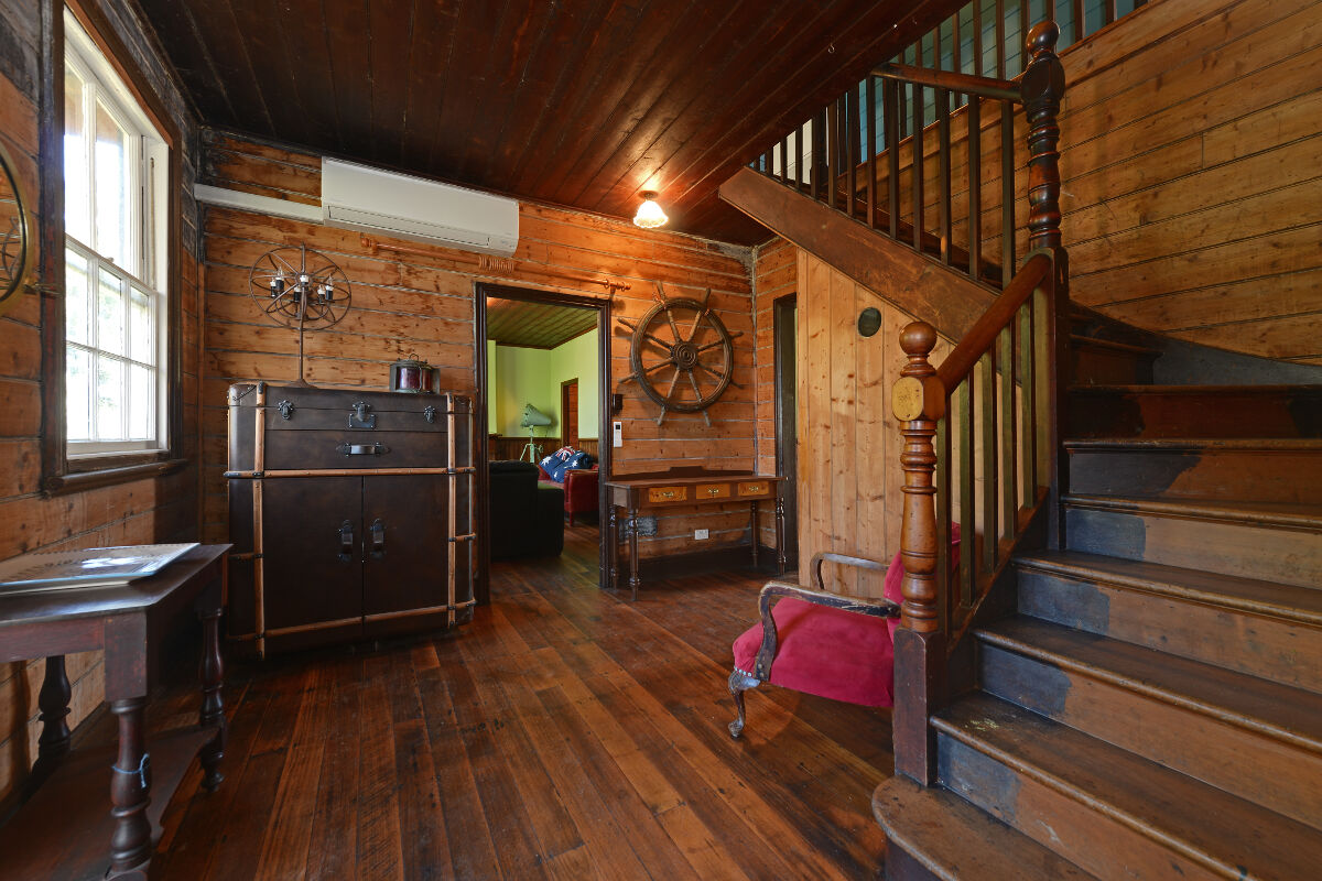 Ventnor Guest House - an enchanting cottage! Featured Image 3