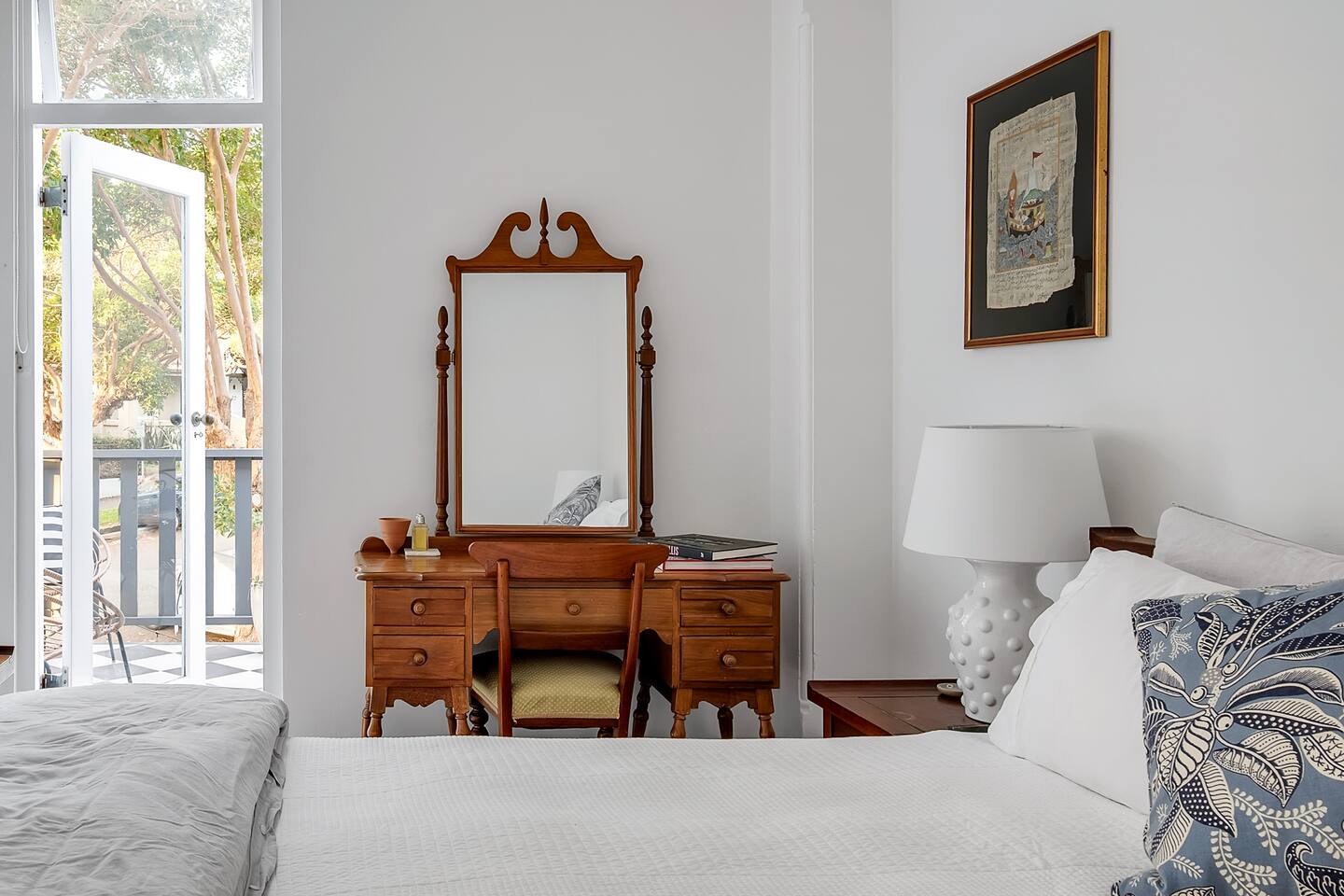 Queenie - Stunning Heritage Home Harbour Views Featured Image 3
