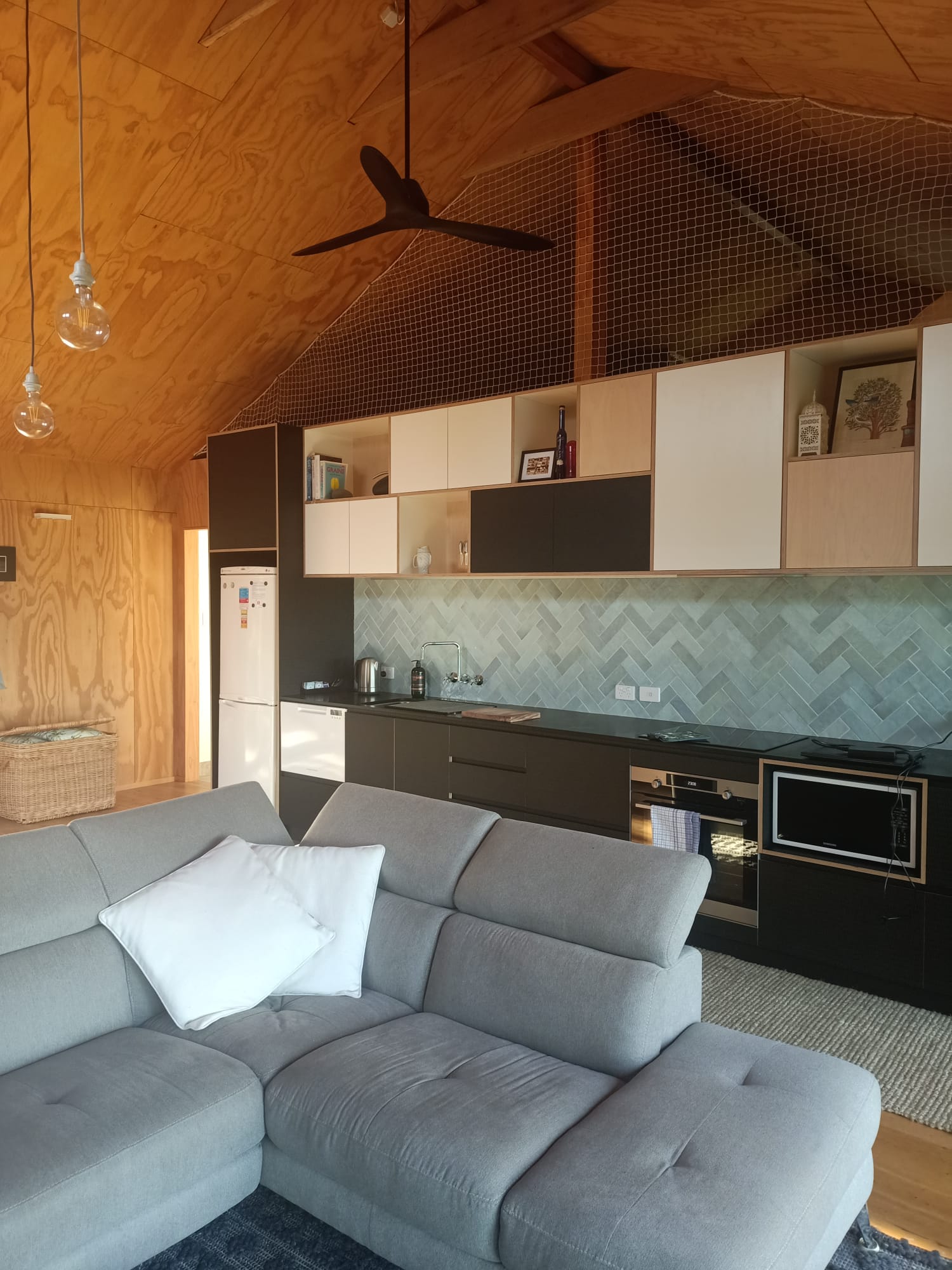 Lounge 5